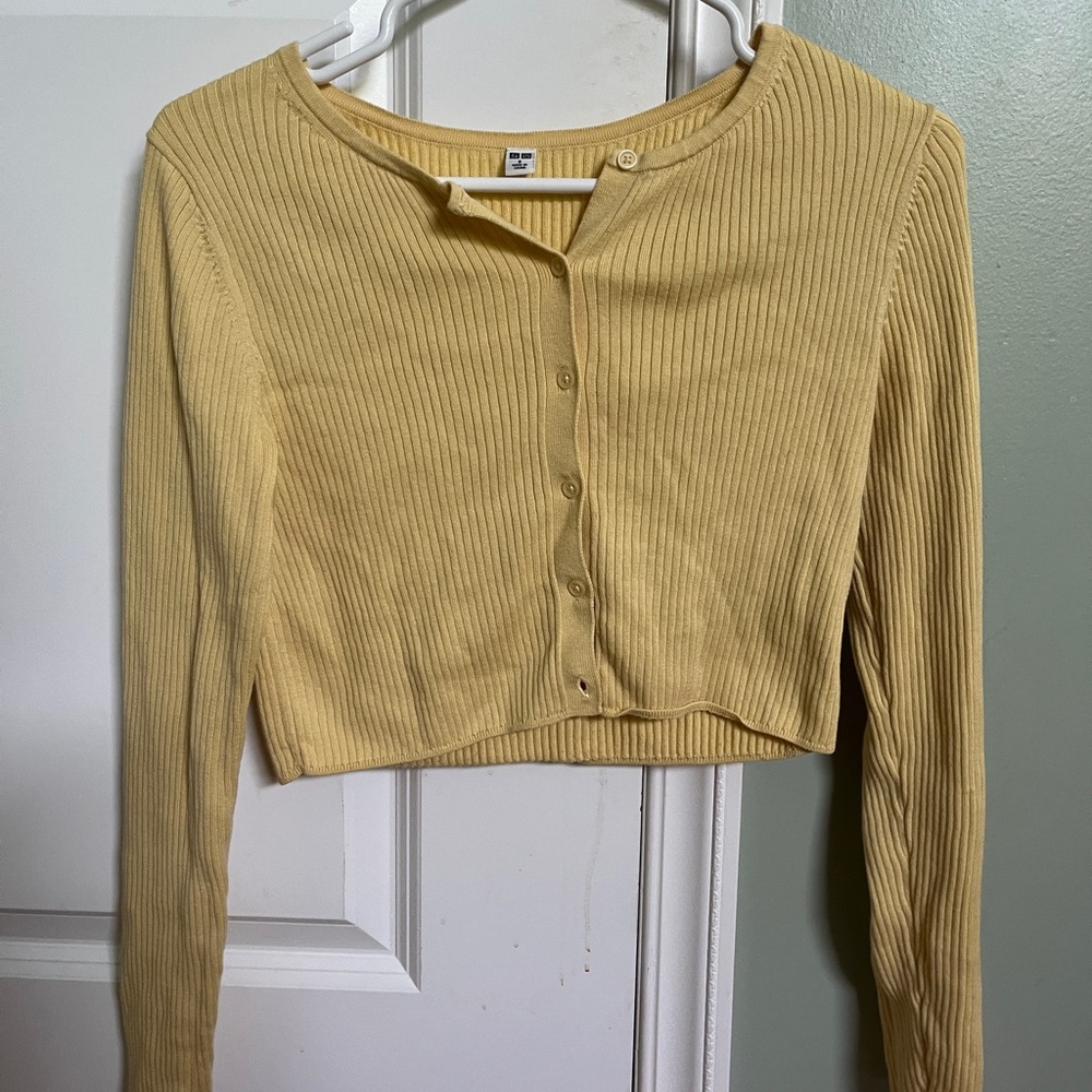 small uniqlo yellow long sleeve button up